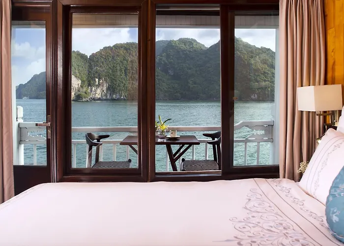 Khách sạn Aphrodite Cruise