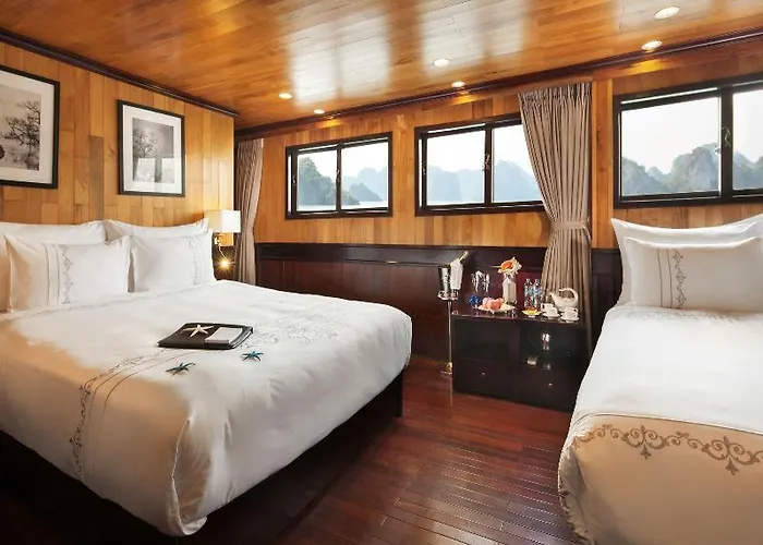 Aphrodite Cruise 4* Hạ Long