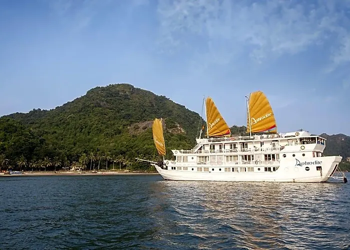 Aphrodite Cruise Khách sạn Hạ Long
