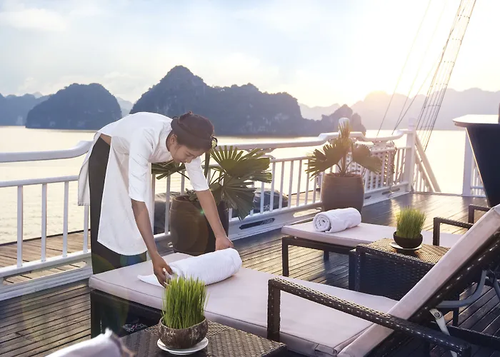 Khách sạn Aphrodite Cruise Hạ Long