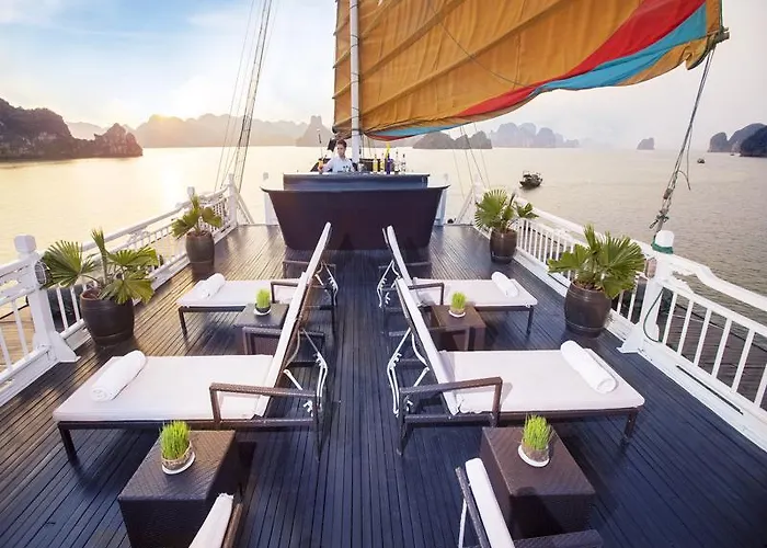 Aphrodite Cruise 4* Hạ Long